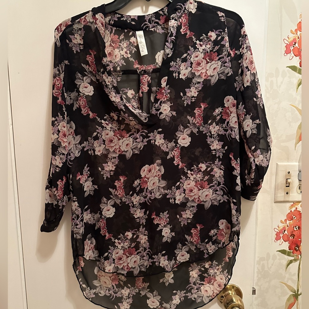 Floral long sleeve blouse